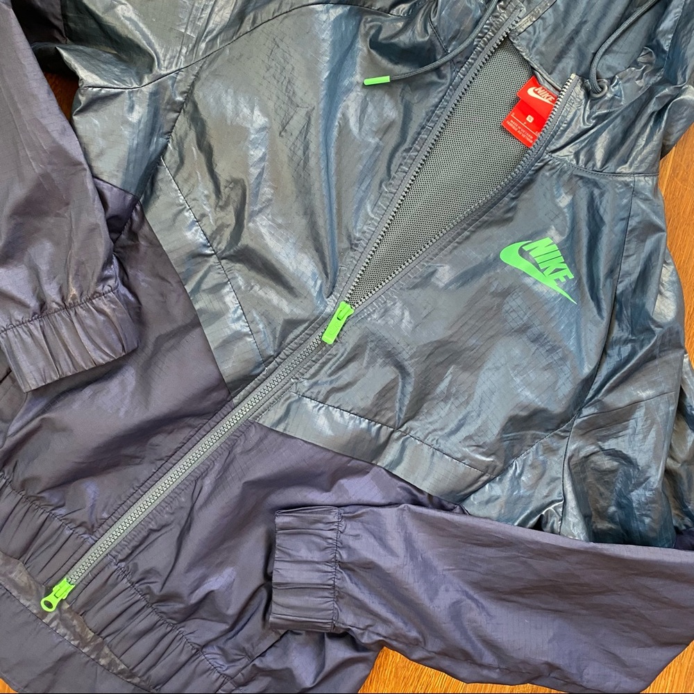 Nike Windrunner Track Jacket - Picture 3 of 6